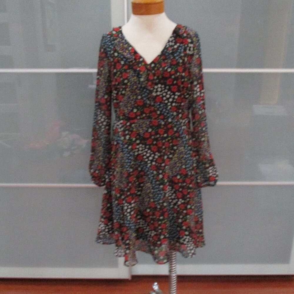 Wallis Chiffon Overlay Shift Dress V-Neck Long Sleeve